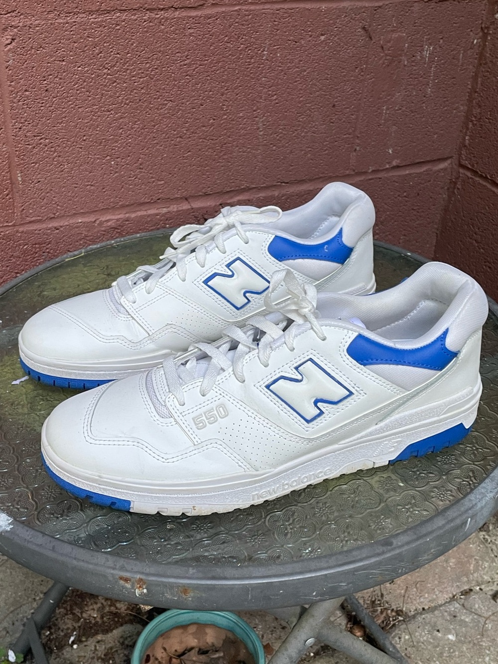 New Balance 550 White Sneakers Size 11.5